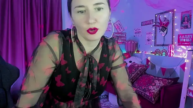 Chat XXX en directo de Golden_Dragon