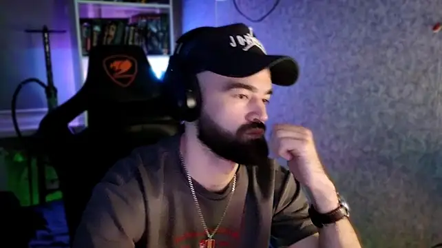_Serious_Man Chat XXX live