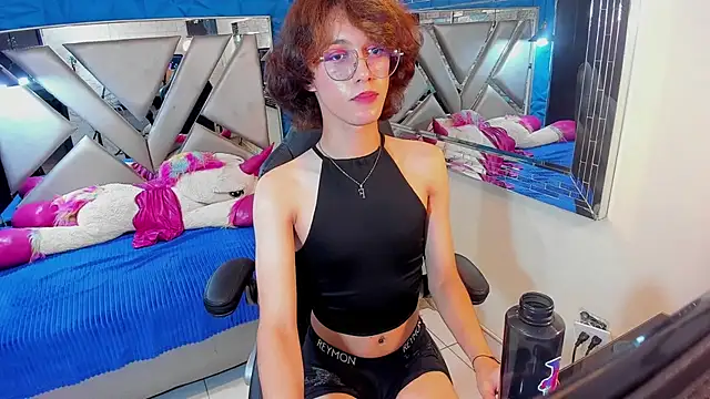 Онлайн чат XXX Jav_Frank