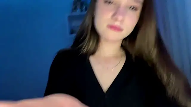 دردشة DonetteAlaya الجنسية المباشرة