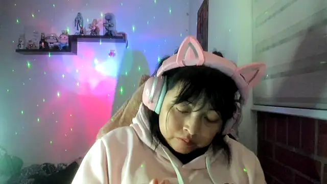 Shaddycute_'s Live XXX Chat