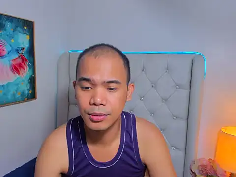 AsianZero 现场XXX聊天