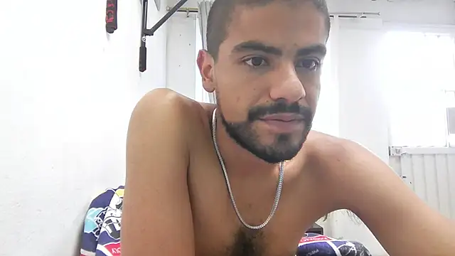 XXX chat uživo modela JBond007BBC