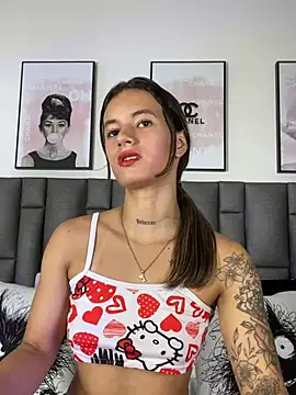JuliaColemannのライブXXXチャット