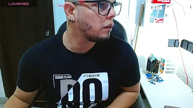 Chat XXX ao vivo de Realjoel01