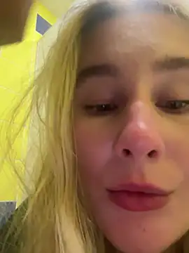 SiaLatern Live XXX chat