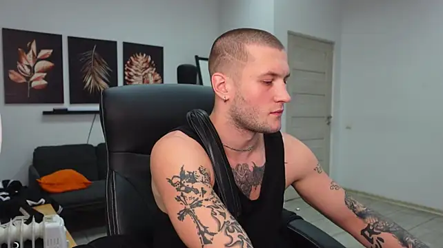 دردشة Igor_Wilde الجنسية المباشرة