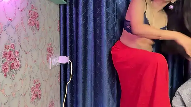 Chat +18 de hot_spicey ao vivo