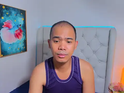 AsianZero's Live XXX Chat