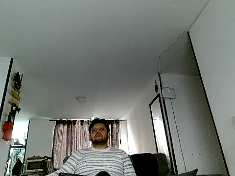 tomtime1 – webcam-show