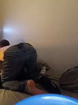 Chatroom XXX en direct de erikdanil