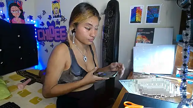 Czat XXX na żywo – Candy_chloee