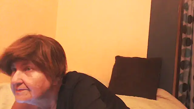 MioritaHard XXX чат на живо