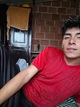 XXX chat uživo modela ZaneHoward