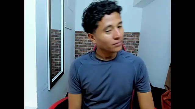 Chat XXX en directo de WIZARD-ALESSANDRO