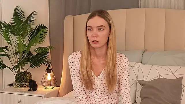 Chat +18 de NikkiRyx ao vivo