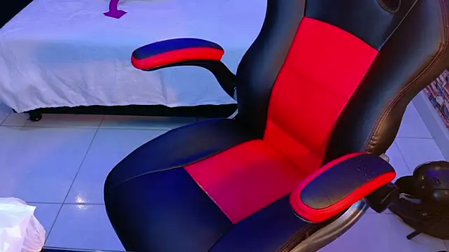 Онлайн чат XXX joel_embid