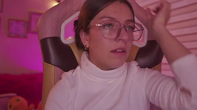 milly_kenner XXX чат на живо
