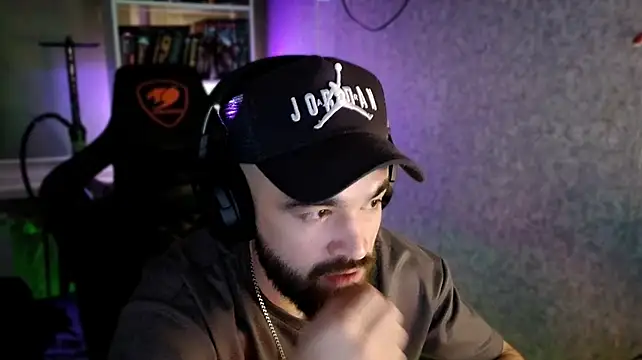 _Serious_Man – Naživo XXX chat