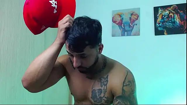 Jacobb_Phoenix Chat XXX in diretta