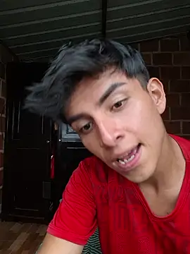 ZaneHoward XXX чат на живо