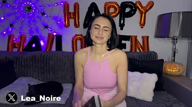 Chat XXX ao vivo de Lea_Noire