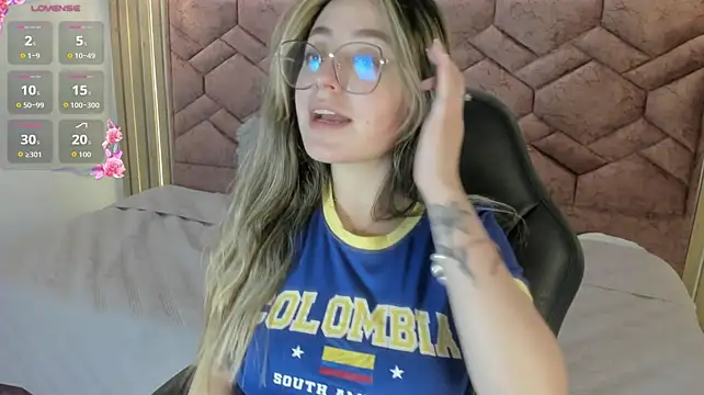 XXX chat uživo modela mia_belle11