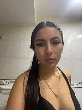 Chat XXX en directo de Julieth_ec_
