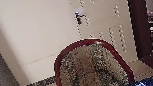 mimi-yangyang Chat XXX in diretta