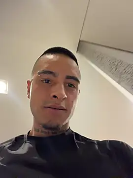 Chat XXX ao vivo de willclayy