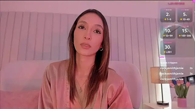 Megan-hollyのライブXXXチャット
