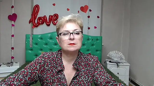Chat XXX ao vivo de EmiliaGree