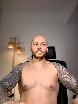 AdamMeyer_10's Live XXX Chat