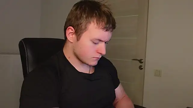 Czat XXX na żywo – Richard_Dullas