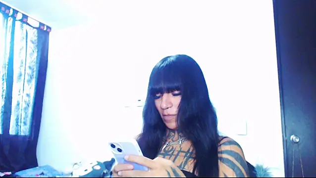 הופעת וובקאם של jazmin_wolf