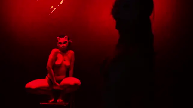 Rebel__Stage élő XXX-chatje