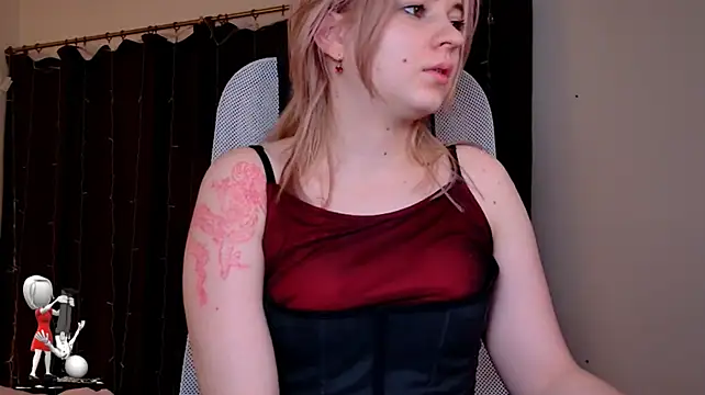 TinaDavil – Naživo XXX chat