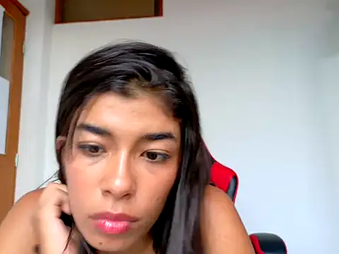 Cherri-blossom2n Live XXX chat