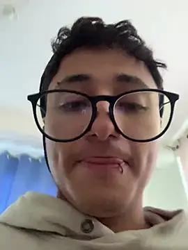 Adonibaskerville4 Chat XXX in diretta