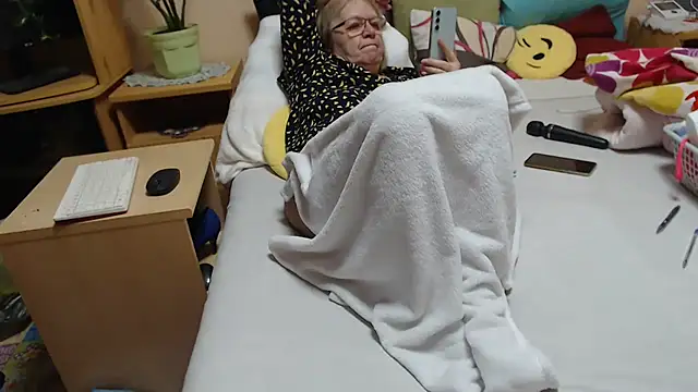 Dorina 现场XXX聊天