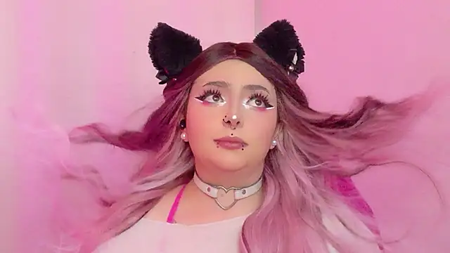 دردشة Sachi_Meow الجنسية المباشرة