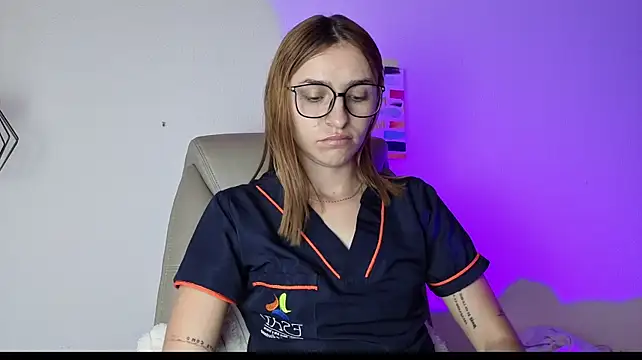 Chat +18 de Juliana_Bloom ao vivo