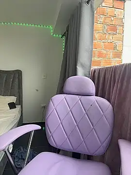 Chat +18 de namy_moon1 ao vivo