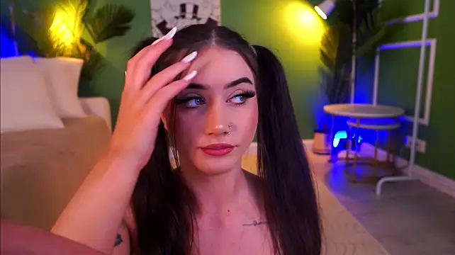 دردشة LexiSolene الجنسية المباشرة