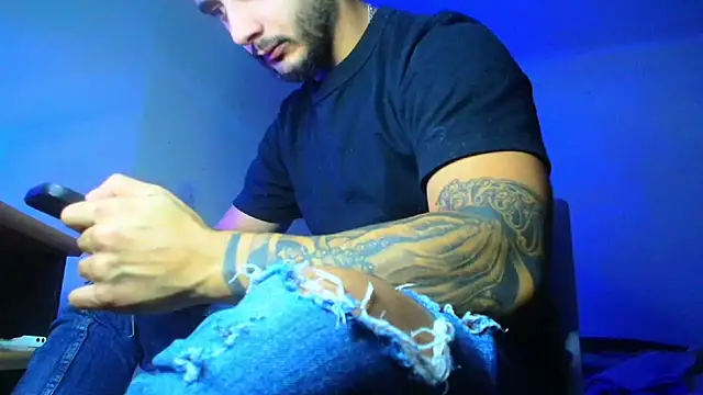 XanderCage99 Live XXX-Chat