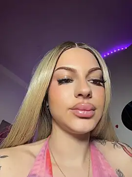 Chat XXX ao vivo de DollyRuby