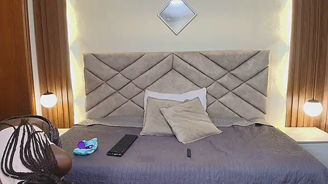 Raquel_jones XXX чат на живо