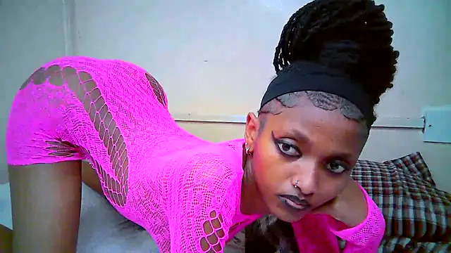 Qute_nimple's Live XXX Chat