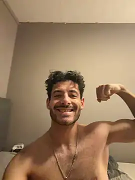 XXX chat uživo modela massimobellini
