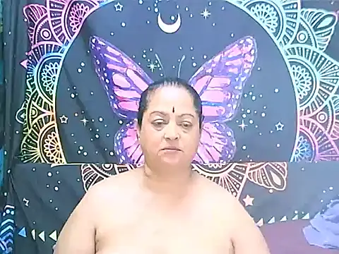matureindian's Live XXX Chat